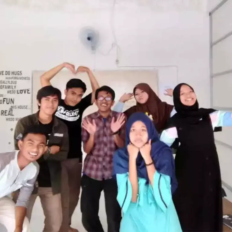 Suasana Kelas Kursus Kampung Inggris